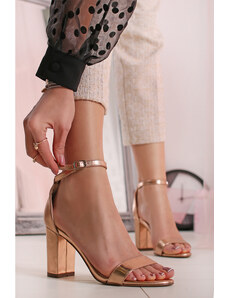 Ideal Ružovozlaté sandále Blithe