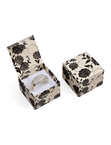 JKBOX Krémová papierová krabička na prsteň alebo náušnice Black flower IK019