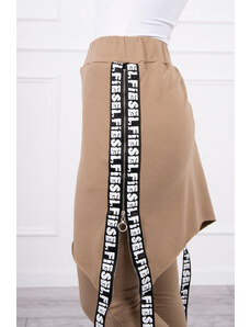 MladaModa Nohavice à la overal s ramienkom s nápisom Selfie farba camel