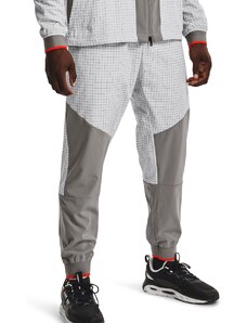 Nohavice Under Armour UA RUSH LEGACY WOVEN PANT-GRY 1366187-066
