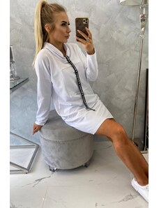 Kesi ŠATY S PÁSKOU - BIELA