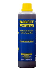 Koncentrovaný dezinfekčný prípravok na holičské nástroje Barbicide (500 ml)