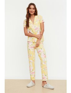 Trendyol Collection Žltá 100 % bavlna s kvetinovým vzorom košele-nohavice pletené pyžamové súpravy