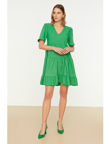 Trendyol Collection Smaragdovo zelené mini tkané šaty širokého strihu