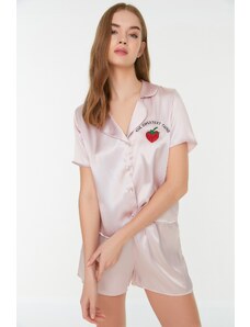 Trendyol Collection Súprava tkaného pyžama zo saténového vyšívaného saténu