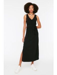 Trendyol Collection Pružné pletené šaty s čiernym viazaním a výstrihom do V