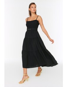 Trendyol Collection Šaty s čiernym pásom