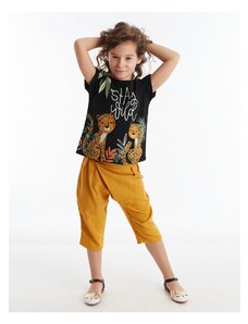 Denokids Stay Leo Girl's T-shirt Capri Pants Set