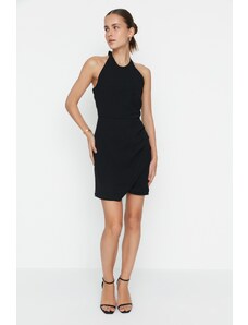 Trendyol Collection Čierne tkané šaty s ohlávkou
