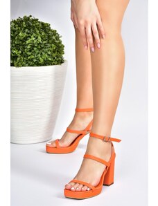Fox Shoes Oranžové ležérne dámske topánky na hrubom podpätku 09
