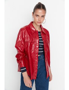 Trendyol Collection Červený vrásčitý kabát z lakovanej kože