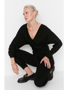 Trendyol Collection Čierna tielka s detailným pleteným overalom