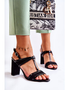 Basic Elegantné čierne kožené sandále na blokovom podpätku