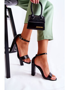 Basic Čierne kožené sandále s remienkom na vysokom blokovom podpätku