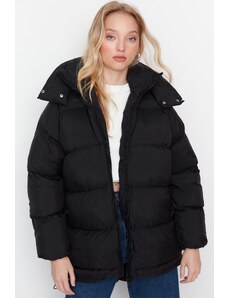 Trendyol Collection Čierna oversize vodoodpudivá bunda s kapucňou