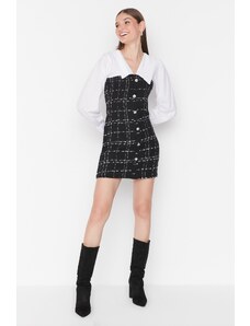 Trendyol Collection Čierny áčkový košeľový golier Tweed Mini tkané šaty