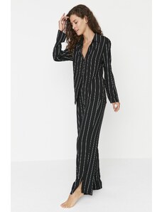 Trendyol Collection Čierna súprava tkaného pyžama z viskózovej košele a nohavíc s detailným rozparkom