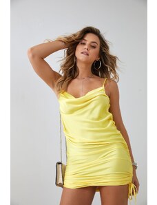 FASARDI Žlté vypasované šaty s volánikmi