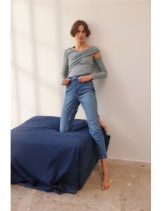 Trendyol Collection Modré udržateľnejšie High Bel Mom Jeans