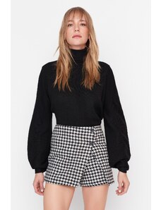 Trendyol Collection Čierna sukňa k šortkám so vzorom Houndstooth
