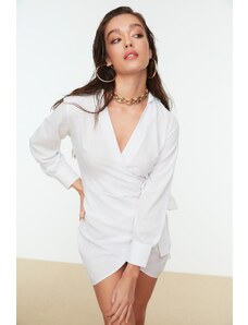 Trendyol biela mini tkaná kravata 100% bavlnené plážové šaty