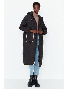 Trendyol Čierne oversized vrecko s kapucňou detailne prešívaný kabát