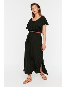 Trendyol Curve Detailné tkané šaty s čiernym rozparkom