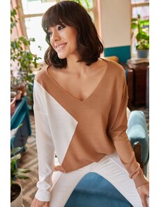 Olalook Women's Milk Brown Block V-Neck Loose Knitwear Sweater