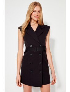 Trendyol Collection Mini tkané bundové šaty s čiernym pásom