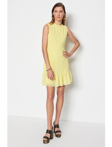Trendyol Collection Žlté mini tkané tkané šaty s vysokým golierom, volánikové tkané šaty