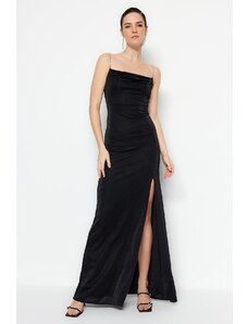 Trendyol Collection Čierne dlhé večerné šaty s podšívkou a pletenými trblietkami