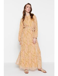Trendyol Modest Žlté kvetinové vzorované šifónové tkané šaty s golierom s opaskom