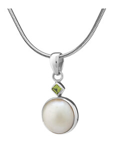 Buka Jewelry Perlový prívesok so svetlozeleným Olivínom.
