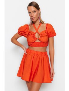 Trendyol Collection Oranžová tkaná sukňová súprava s výstrihom/okennou blúzkou