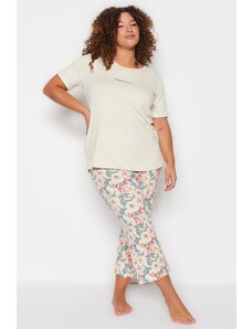 Trendyol Curve Pletené pyžamové pyžamo s krátkym rukávom v kvetinovej farbe