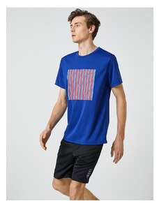 Športové tričko Koton s priedušnou látkou Stripe Print Crew Neck.