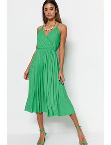 Trendyol Collection Zelené s otvoreným pásom/Skater Midi s dvojitým prekladaným ramienkom Pružné pletené šaty