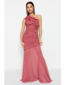 Trendyol Collection Dlhé večerné šaty z ružového sušeného podšitého tylu