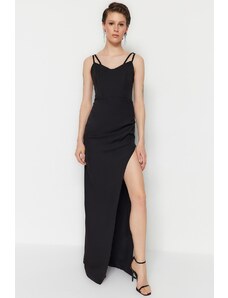 Trendyol Čierne vypasované večerné šaty s rozparkom z tkanej textílie