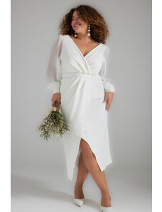 Trendyol Curve biele tkané dvojradové svadobné šaty s detailom manžety