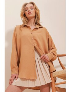 Trend Alaçatı Stili Women's Caramel Oversized Aerobin Shirt with Cuffs