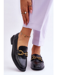 Sweet Shoes Čierne klasické mokasíny pre ženy so zlatou retiazkovou ozdobou