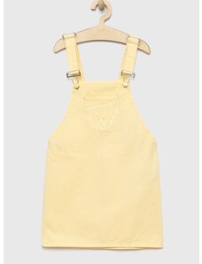 Dievčenské rifľové šaty Guess žltá farba, mini, rovný strih