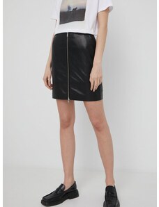 Kožená sukňa Gestuz čierna farba, mini, rovný strih