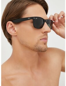 Slnečné okuliare Ray-Ban NEW WAYFARER pánske, čierna farba, 0RB2132