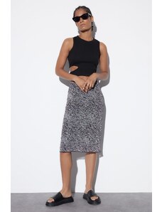 Trendyol Collection Viacfarebná zebra vzorovaná tylová ceruzka s vysokým pásom midi pružná pletená sukňa