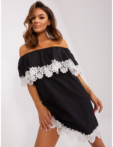 LAKERTA Čierne bavlnené letné voľné šaty s bielou čipkou