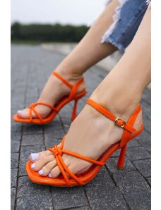 Givana Oranžové sandále na tenkom podpätku Taryn