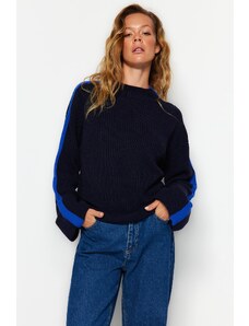 Trendyol Collection Námornícka modrá sveter so širokým priliehavým rukávom