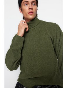 Trendyol Collection Základný sveter s rolákom v khaki oversize Fit Wide Fit